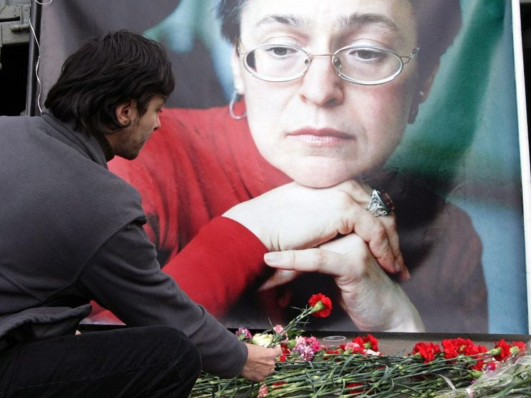 Fiori per Anna Politkovskaya