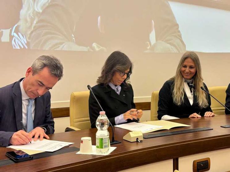 Consumatori e imprese aderiscono al Manifesto per eliminare i Pfas