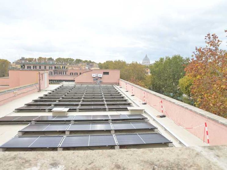 Comunità energetiche rinnovabili, la transizione va avanti piano