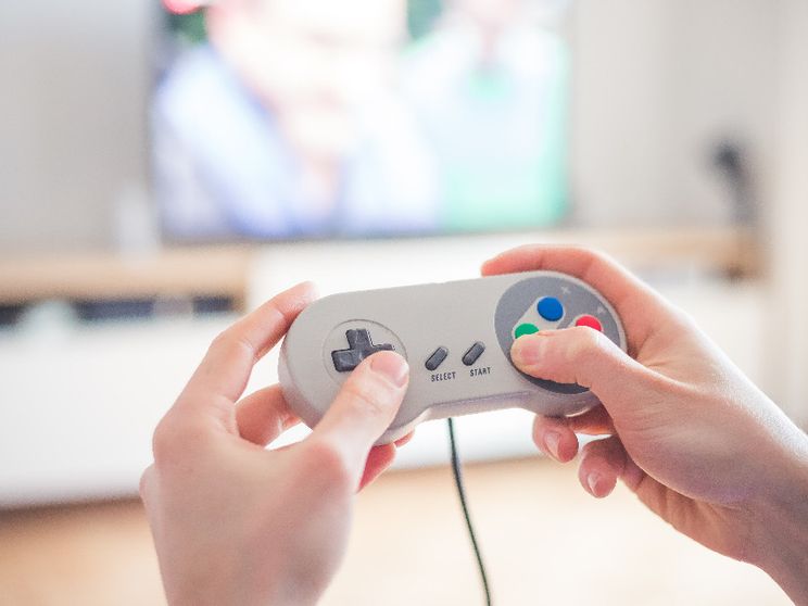 Quando la guerra diventa un videogioco da fare sul divano