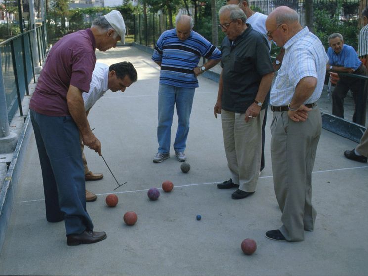 Saremo un Paese per “seniores”. E serve un piano per adattarci