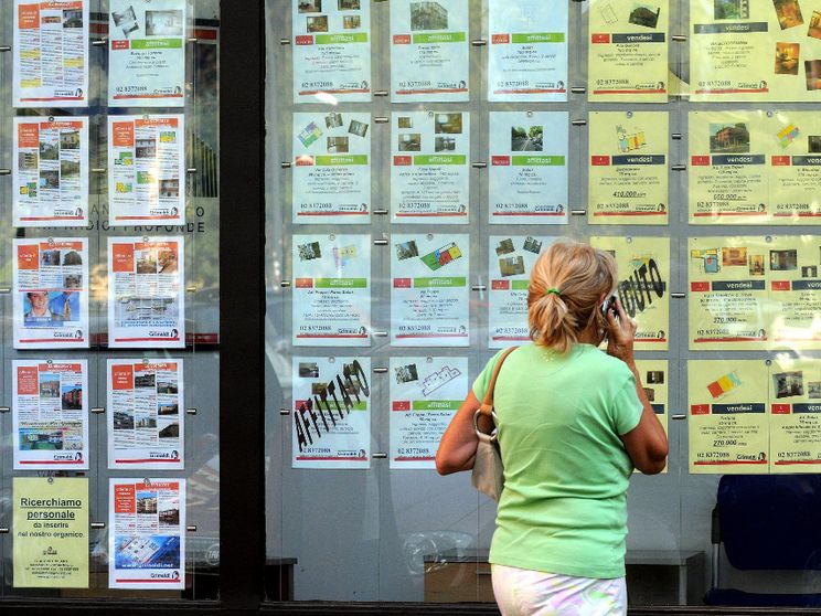 Crisi abitativa, passa il report del Parlamento Europeo: cosa prevede