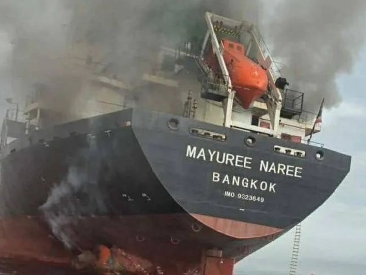 Attacchi mordi e fuggi, unità navali snelle, vedette sull'acqua: così l'Iran controlla Hormuz