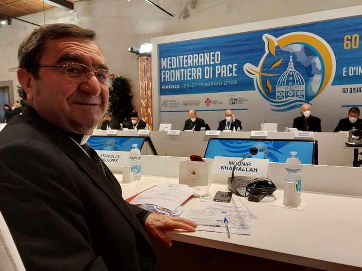 «Io vescovo in Libano, la violenza e i genitori uccisi. No a chi giustifica la guerra con la religione»