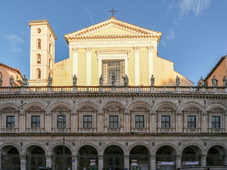La Basilica dei Santi XII Apostoli a Roma