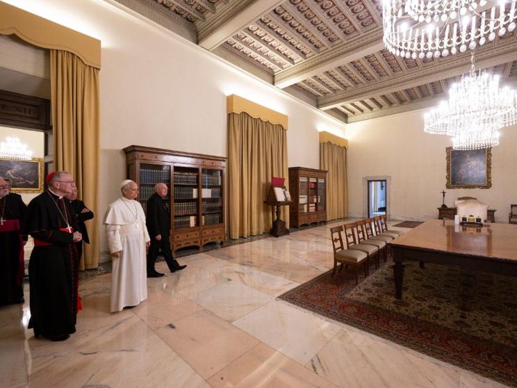 Il Papa torna a vivere nell’appartamento pontificio. Oggi il trasloco di Leone XIV