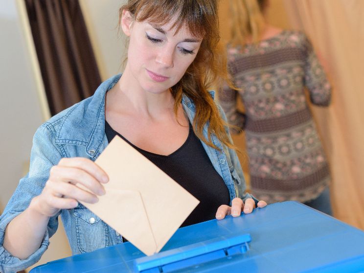 Una campagna avvelenata,  un furto di democrazia