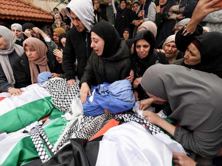 «Perché avete ucciso mia madre e mio padre?»: le parole dei fratellini palestinesi sopravvissuti
