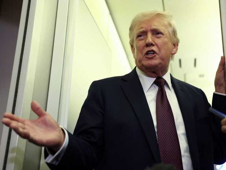 Trump va alla guerra delle notizie: dall'Iran fake news con l'intelligenza artificiale