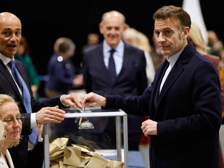 Mélenchon o Le Pen, in Francia il dopo Macron è già partito con le grandi città