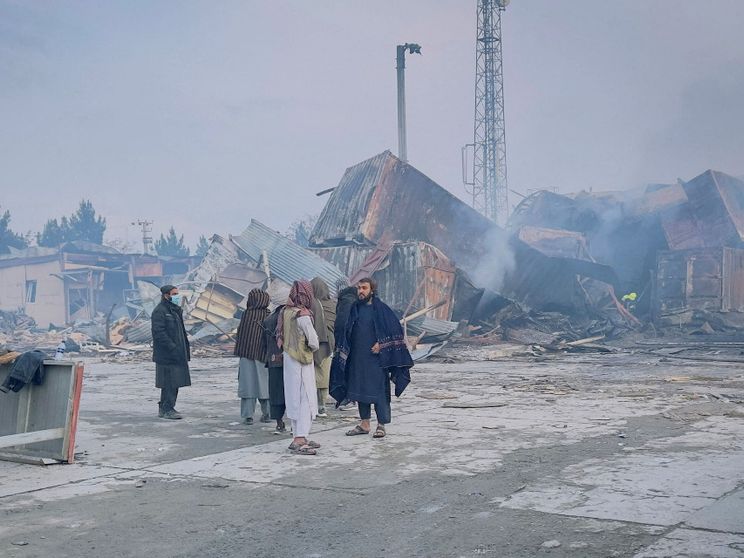 A Kabul un massacro nel silenzio: 400 morti sotto le bombe del Pakistan