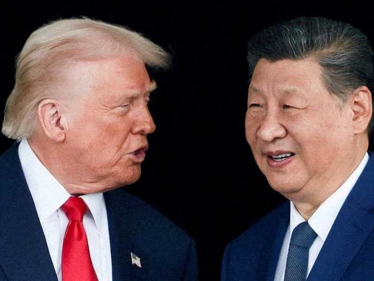 Donald Trump e Xi Jinping al summit Apec a in Busan, in Corea del Sud, lo scorso 30 ottobre