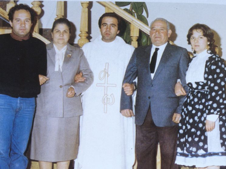 Don Peppe Diana assieme alla famiglia