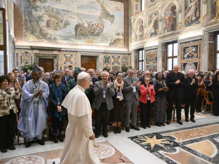 Il Papa ai Focolarini: «Arginare i seminatori di odio che riportano indietro l'umanità»