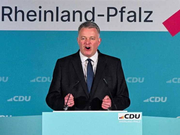 La Renania certifica il crollo della Spd. Vince la Cdu, l'ultradestra fa il suo record
