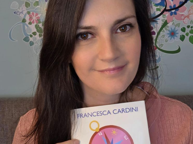 La psicoterapeuta Francesca Cardini col suo libro dedicato ai genitori imperfetti