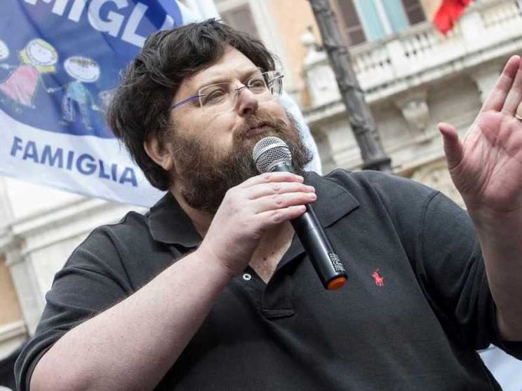 I 10 anni del PdF. Adinolfi incalza Meloni: «Subito il Partito della Nazione, non diamo il Colle alla sinistra»