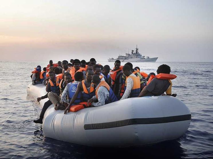 «Senza acqua né cibo»: la morte dei 22 migranti gettati in mare