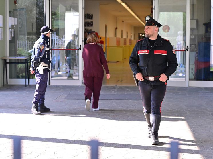 La violenza a scuola ci interroga. Prima cosa: stare con la vittima
