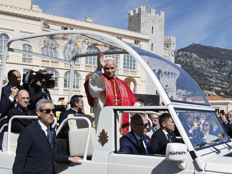 Il Papa dal Principato di Monaco: la ricchezza non sia trattenuta ma ridistribuita
