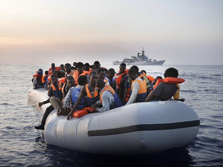 «Senza acqua né cibo»: la morte dei 22 migranti gettati in mare