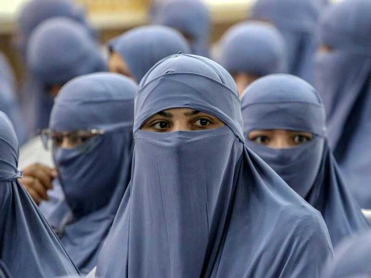 In Afghanistan la resistenza la fanno le ragazze. Continuando a imparare nonostante le scuole chiuse