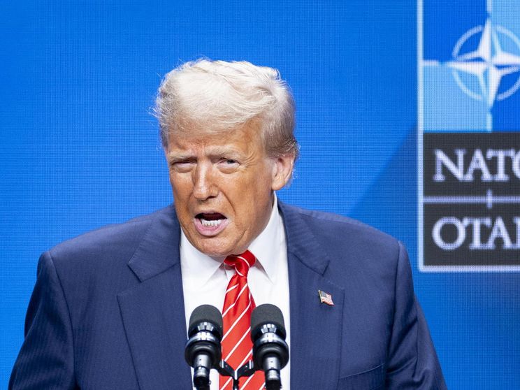 Attesa per il discorso di Trump alla nazione dopo la minaccia di ritirarsi dalla Nato