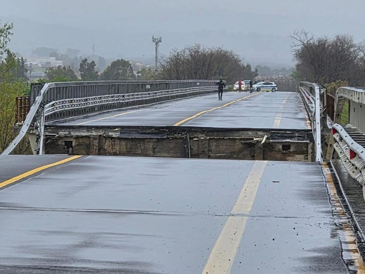 Centro Sud flagellato dal maltempo: in Molise crolla un ponte