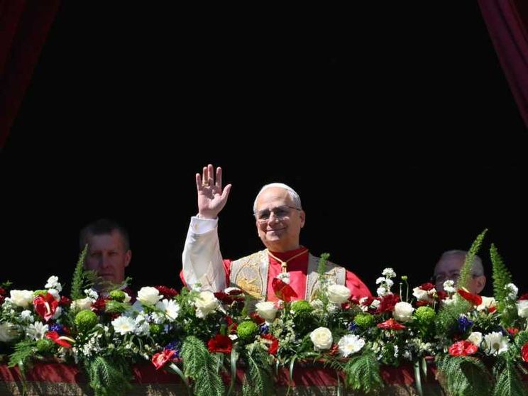 Il Papa: «Deporre le armi». L'annuncio di una veglia per la pace in San Pietro