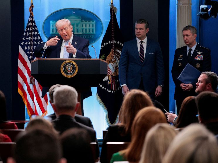 Le parole-choc di Trump: «Questa notte un'intera civiltà morirà»