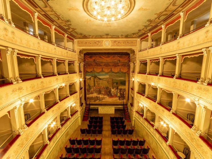 Il borgo di Amelia prova a rinascere con il suo Teatro