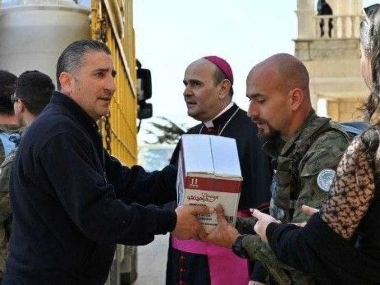 Il convoglio della Santa Sede con gli aiuti umanitari sotto il fuoco incrociato in Libano
