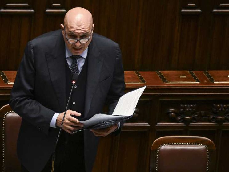 Il ministro della Difesa Guido Crosetto