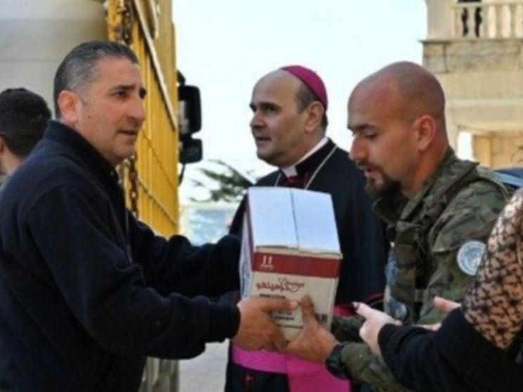 Il convoglio della Santa Sede con gli aiuti umanitari sotto il fuoco incrociato in Libano