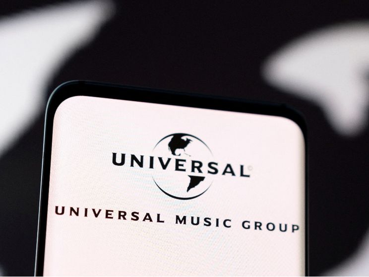 Il fondo Pershing offre 9,4 miliardi per l'acquisizione di Universal Music