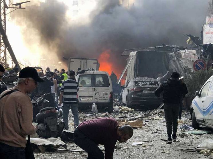 La distruzione a Beirut dopo i raid di Israele