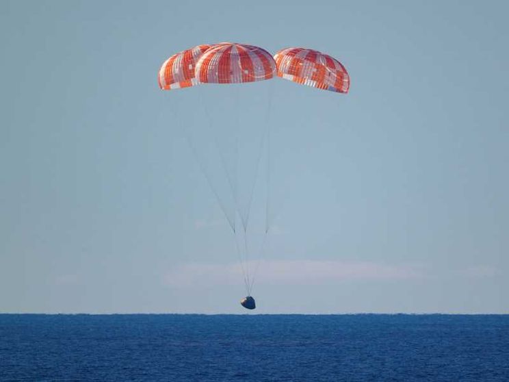 Gli astronauti della missione Artemis II sono tornati sulla Terra