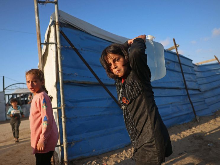 Il sogno dei bambini di Gaza: tornare a scuola per ricostruire la pace