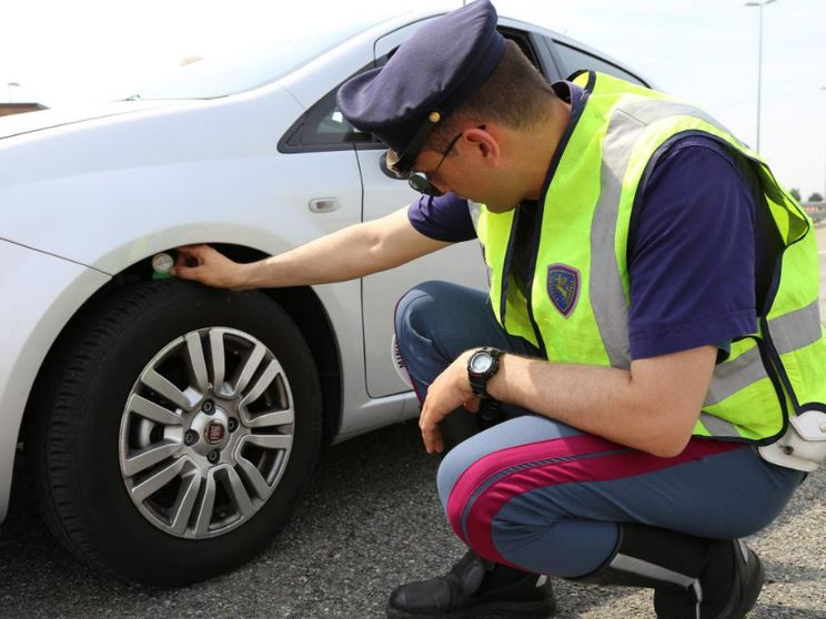 Cambio gomme: è il momento di tornare alle estive