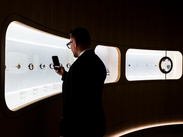 Più dati e immagini, meno capacità critica: è lo “squilibrio cognitivo”