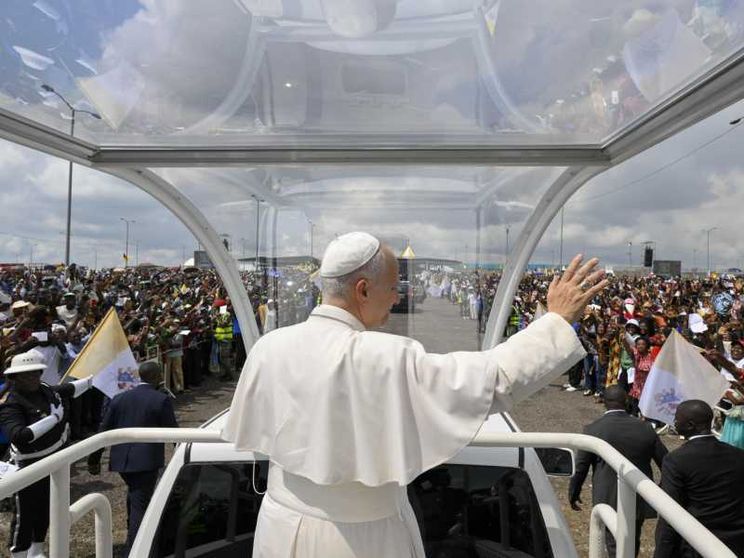 Il messaggio di Leone dall'Africa: la Chiesa presidio di democrazia