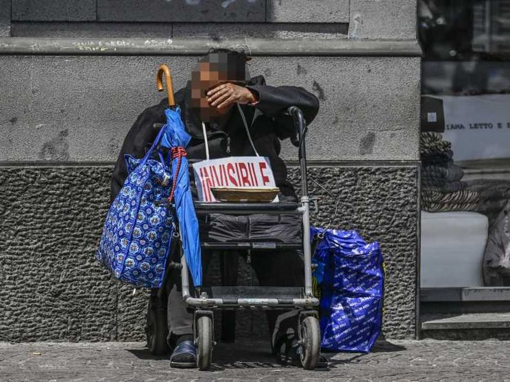 Chi vive ai margini fatica a uscirne. «Servono risposte di sistema»