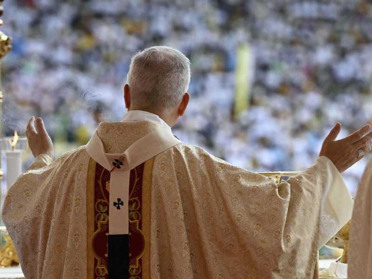 Il Papa e l'abbraccio all'Africa, futuro del mondo