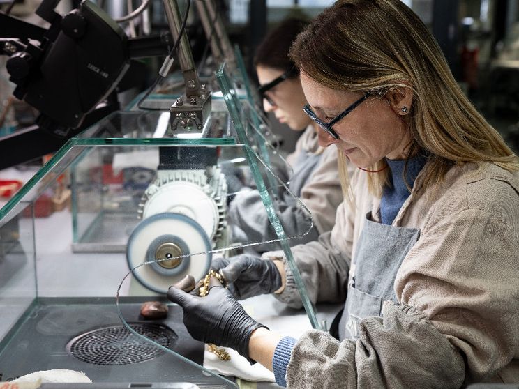 Tra dazi, speculazioni e blocchi la crisi dell'oro si fa drammatica