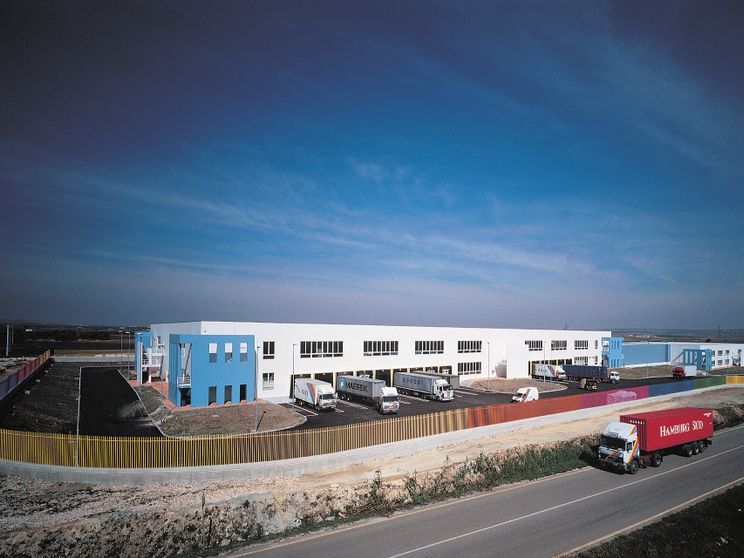 Vertenza Natuzzi bloccata: il Mimit chiama solo le Regioni