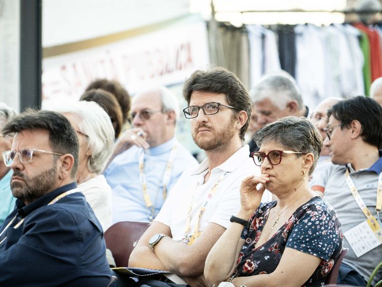 Nella stagione della potenza senza argini, il limite è una necessità