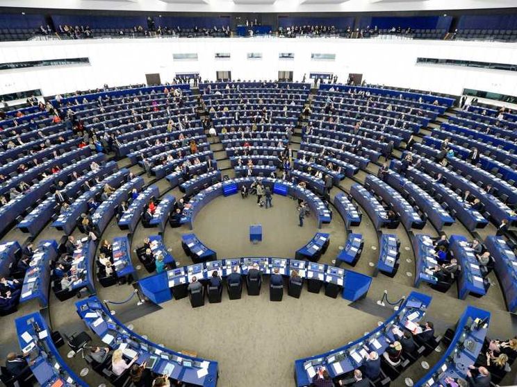 Stupro, il Parlamento Ue chiede una legge che tenga conto del consenso