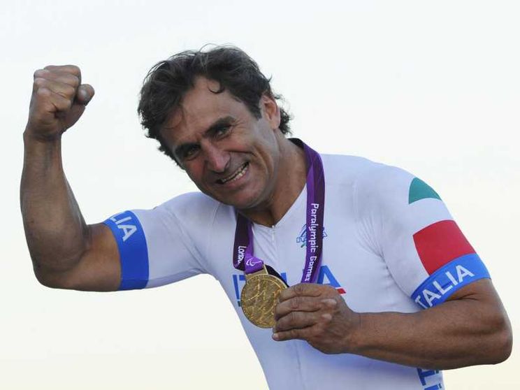 Perché Alex Zanardi ha dato senso alla vita anche nelle condizioni più estreme