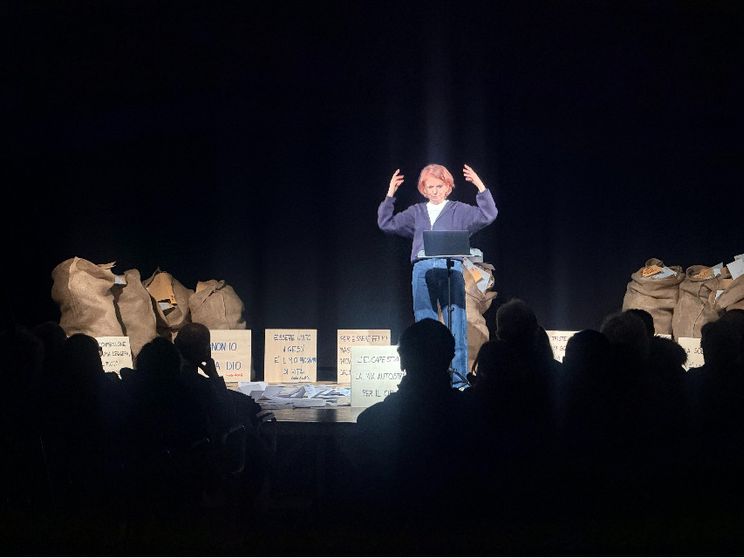 La vita di Carlo Acutis diventa monologo teatrale: «Vorrei ispirare i giovani»