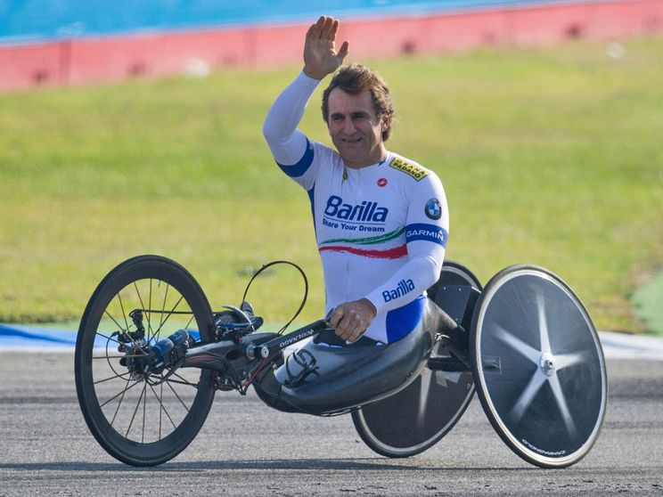 È morto Alex Zanardi, l'uomo che amava la vita a oltranza